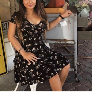 Floral short sleeve dress